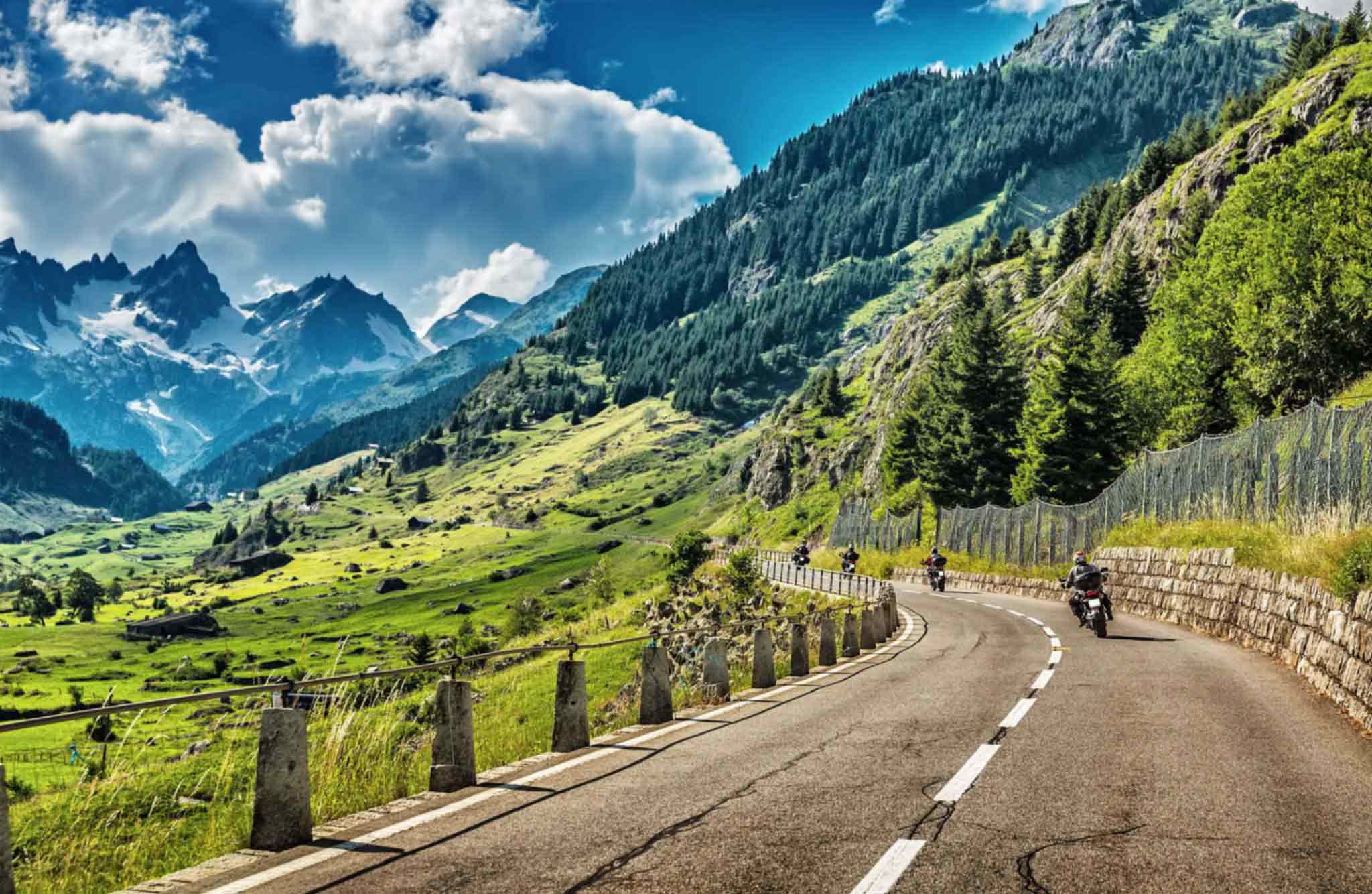 Motorradnavi mieten